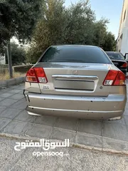 3 هوندا سيفك للبيع 2005