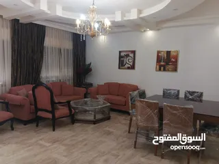  10 شقة مفروشة للايجار طابق ارضي فاخره قرب مطعم ورد