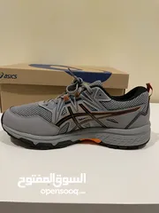  4 Asics /اسيكس