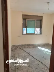  11 شقه مميزة للاستثمار مقابل الاكادميه