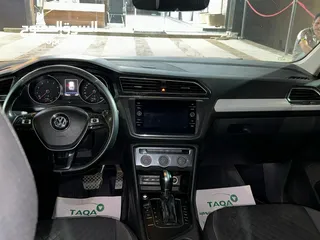  6 volkswagen tiguan