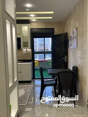 16 (( مسايا )) شقة مفروشة فندقية vip للأيجار لاصحاب الذوق الرفيع في (( اربد )) الحي الشرقي مدخل مستقل