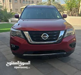  1 Nissan  Pathfinder SV  2017