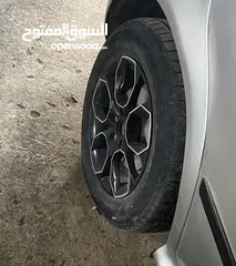 1 اطارات مستعملة