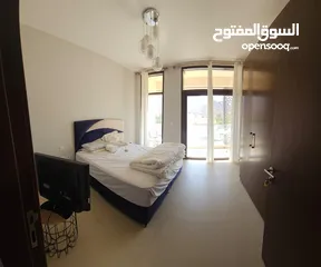  10 شقة  جميله مفروشه     كام ل    للبيع في خليج مسقط