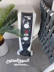  1 دفايه زيت كهربائيه  TESY  بحاله الجديد استخدام بسيط