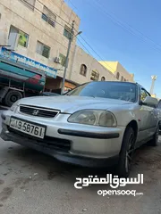  4 هوندا سيفيك