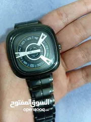  6 ساعة للبيع
