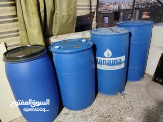  2 برميل متر اربع براميل زرق 100 لتر
