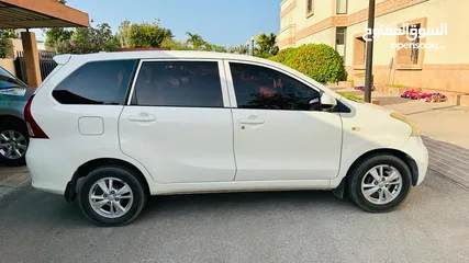  3 2015 Toyota AVANZA