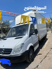  1 شاحنه  مرسيدس 519 تصلح نقل مبرد وعادي