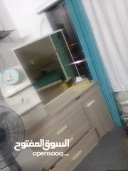  3 اثاث منزل مستعمل بحاله ممتازة....غرفة نوم ممتازة ، طقم كورنر ،غرفة ضيوف