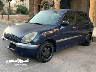  2 دايهاتسو سيريون 2001