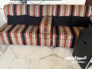  2 طقم مجلس أنيق ومتين بتصميم مميز وألوان مميزه مثالي للمجالس وغرف الجلوس