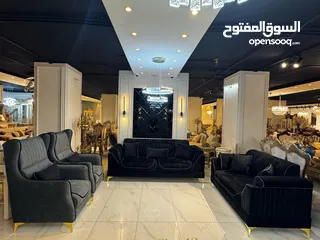  1 لعشاق الذوق الرفيع  اطقم كنب مميزه وفخمه جد ثلاثيه وثنائيه ومفردتين اعلى كواليتي