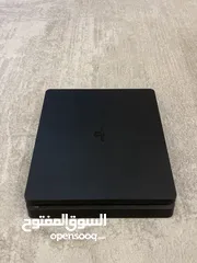  2 بليستيشن 4 للبيع PlayStation 4 for sale