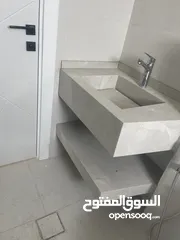  26 ياسر السور  لجميع انواع البلاط -باركي -مغاسل بورسلان- فايربليس -اسعار مناسبه للجميع مقاولات وبل متر