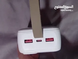  1 برو بانك  شغال 100٪ بشحن تلفون 10مرات