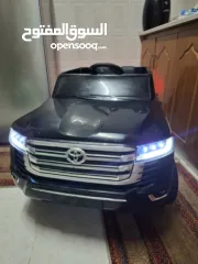  1 جيب تيوتا شغال 100%