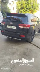  5 كيا سورنتو للبيع فقط كاش  الشيكات مرفوضه مع الاحترام