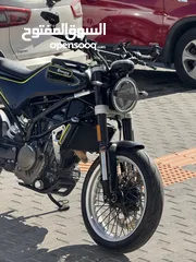  2 Husqvarna 401