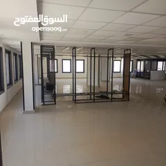  9 مكاتب جديدة للايجار مساحات واسعة