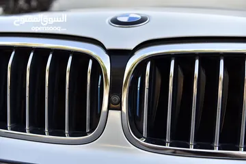  13 بي ام دبليو الفئة الخامسة بلج ان هايبرد 2019 BMW 530e Plug In Hybrid