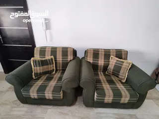  4 طقم كنب  بحالة  ممتزة