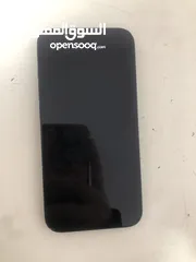  2 ايفون 14  مش مستخدم غير شهرين