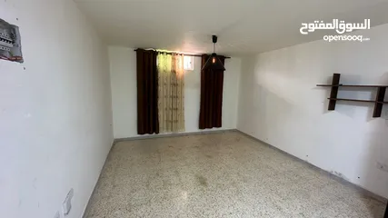  3 شقة فارغة - مرج الحمام - 2نوم -