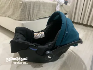  5 كارسيت و كوت من ألمانيا للبيع مش مستعمل
