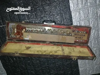  6 اله عزف من اليابان