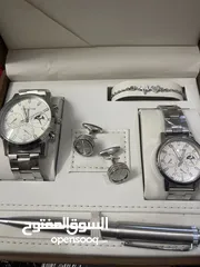  4 بكج ساعات مع اسوارة فضة بلون مميز + هدية