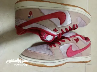  3 Nike Dunk Low SB x StrangeLove Valentines