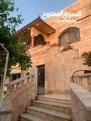  3 بيت مستقل للبيع