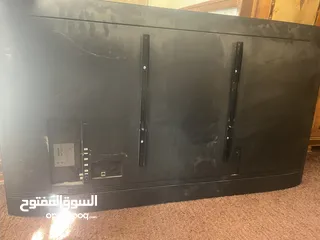  1 شاشة سامسونج شاشتها مكسورة