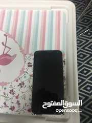  5 للبيع اقوى جهاز للالعاب ايفون xs ف قمه النظافه بي ممتاز للتصوير او الالعاب بسعر 750 درهم في ابوظبي