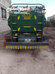  2 تنك ماء صالح للشرب للبيع