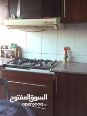  24 شقه استثمارية فارغه للبيع من المالك مباشرة