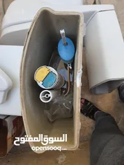  5 مرحاض عدد 2 ومغسلة  مستعملة