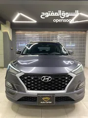  1 Hyundai Tucson 2020