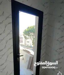  6 اعمال صيانه الالمنيوم - شبابيك -مناخل-وابواب اكورديون -سحاب -ستائر معدنيه ومقاطع خاصه ومسلتزماتها