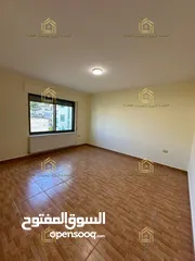  7 شقة فارغة - دير غبار - 4نوم 2ماستر - 240م