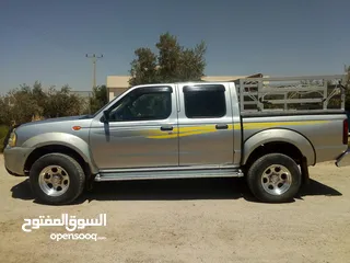  2 بكم نيسان 4x4 موديل 2005 قابل للتفاوض او البدل بسيارة تويوتا