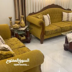  1 طقم كنبايات
