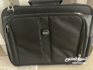  1 New Kensington laptop case