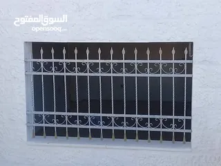  8 حداد متنقل