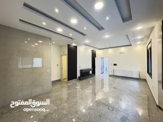  17 شقق للبيع في عبدون و دير غبار مساحات عديده وإمكانيه التقسيط على 3 سنوات مع دفع النص بدون ارباح