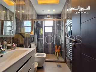  7 شقه طابق اول للبيع في خلدا بمساحة بناء 250م