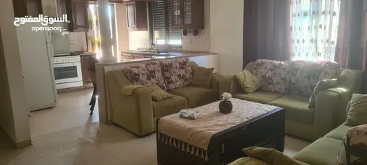  4 طقم كتب جلوس 7 مقاعد